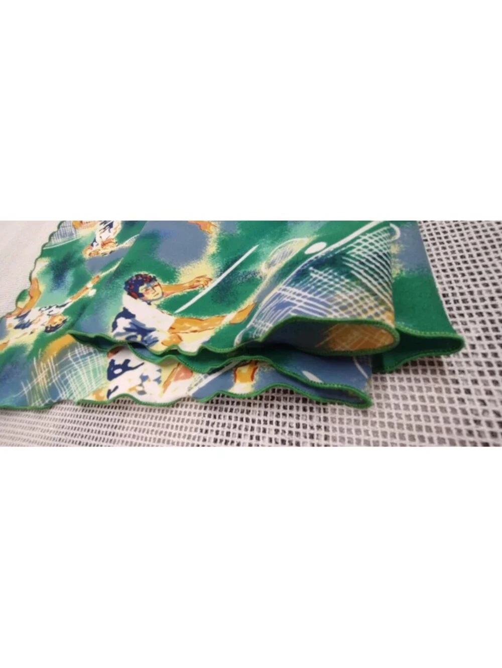 Vintage 60s 70s Oblong Long Scarf TENNIS PLAYERS Green White Blue Lettuce Edge